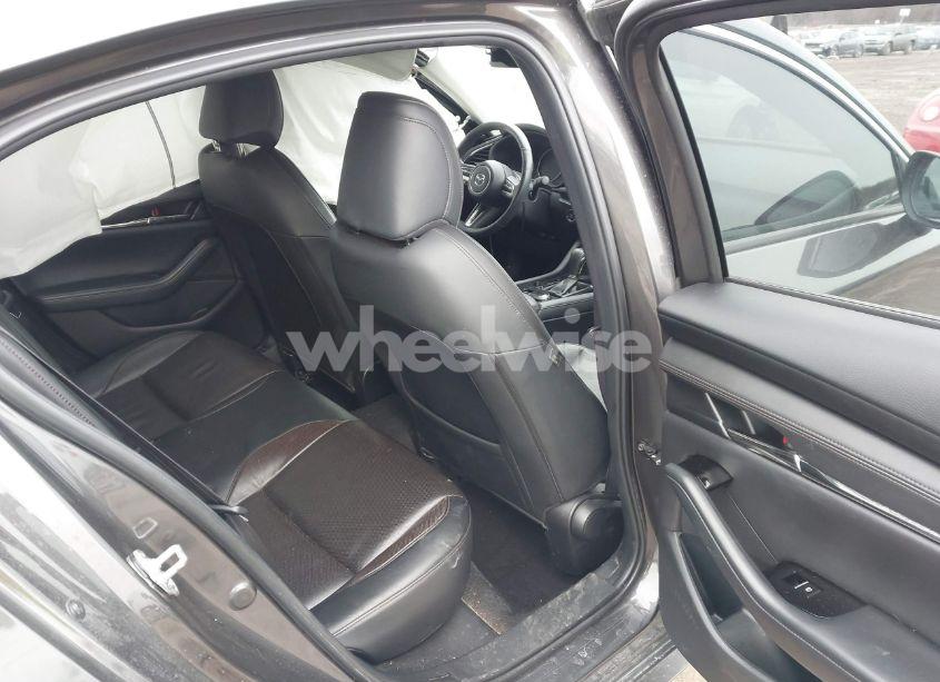 Photo 8 of 2021 Mazda Mazda3 2.5 TURBO PREMIUM PLUS (VIN JM1BPBEY2M1322573)