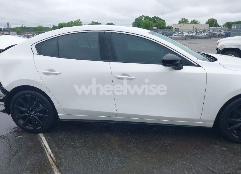 Photo 14 of 2021 Mazda Mazda3 2.5 TURBO PREMIUM PLUS (VIN JM1BPBEY3M1316457)