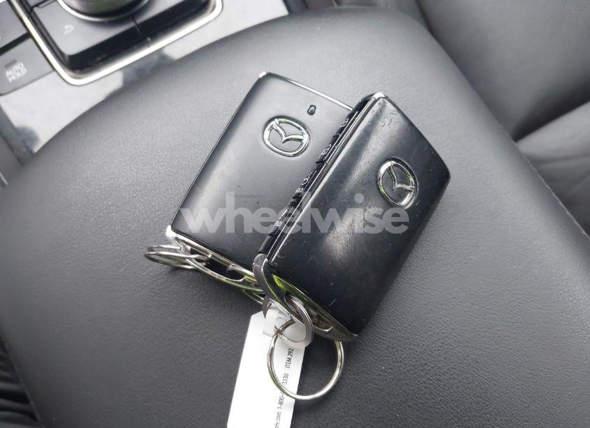 Photo 11 of 2021 Mazda Mazda3 2.5 TURBO PREMIUM PLUS (VIN JM1BPBEY3M1334036)