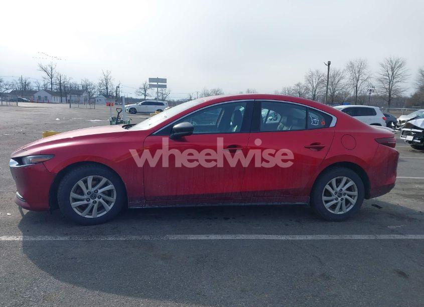 Photo 14 of 2021 Mazda Mazda3 (VIN JM1BPBEYXM1316925)