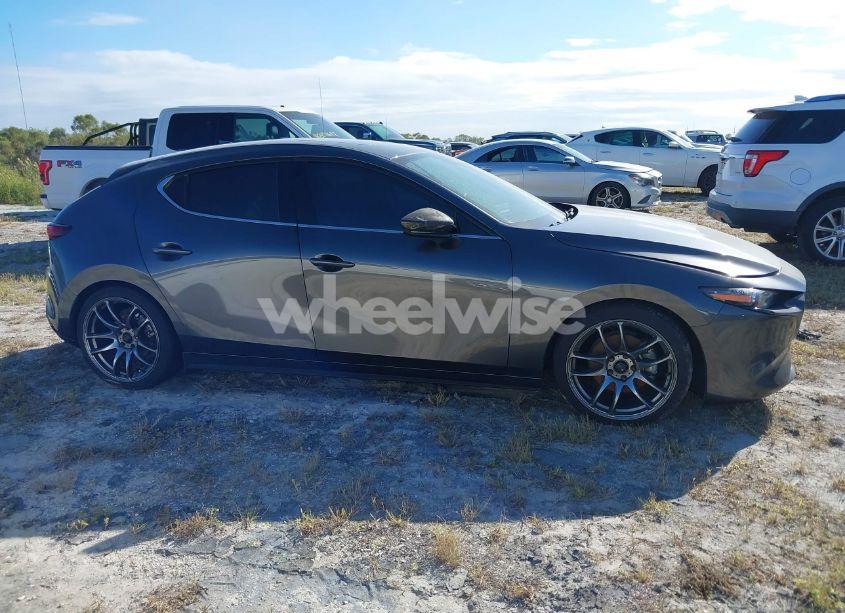 Photo 13 of 2021 Mazda Mazda3 2.5 TURBO (VIN JM1BPBJY3M1402180)