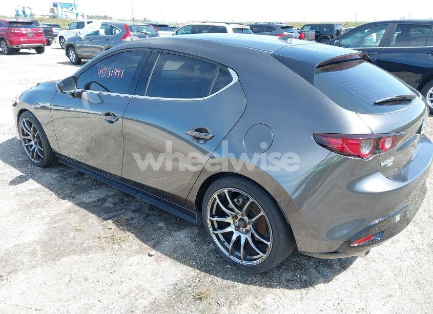 Photo 3 of 2021 Mazda Mazda3 2.5 TURBO (VIN JM1BPBJY3M1402180)