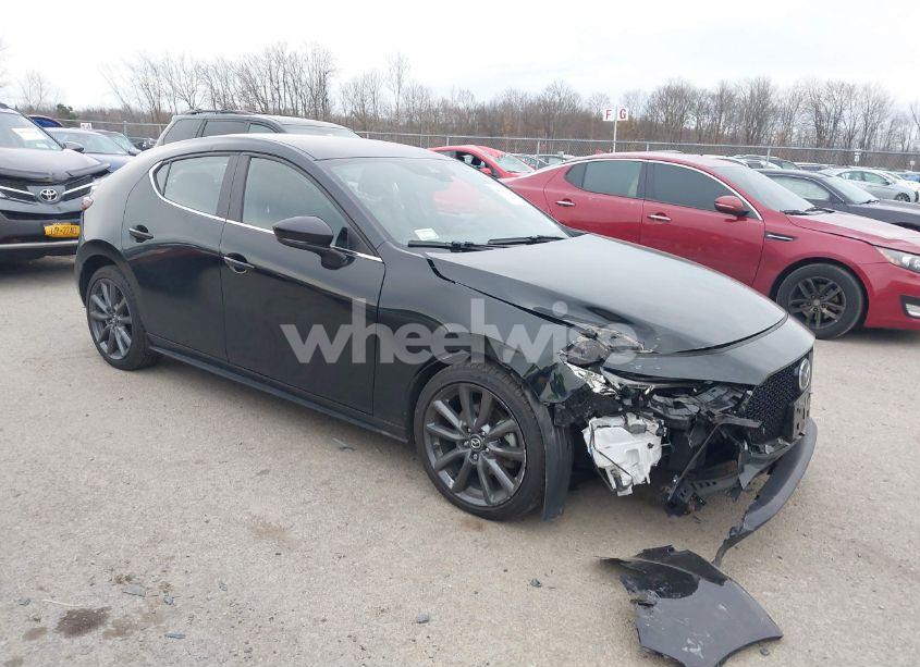 2021 Mazda Mazda3 SELECT (VIN JM1BPBKL3M1315320) main photo