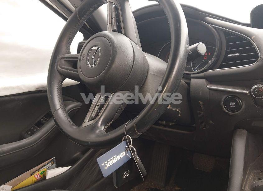 Photo 11 of 2021 Mazda Mazda3 HATCHBACK SELECT (VIN JM1BPBKL5M1339375)