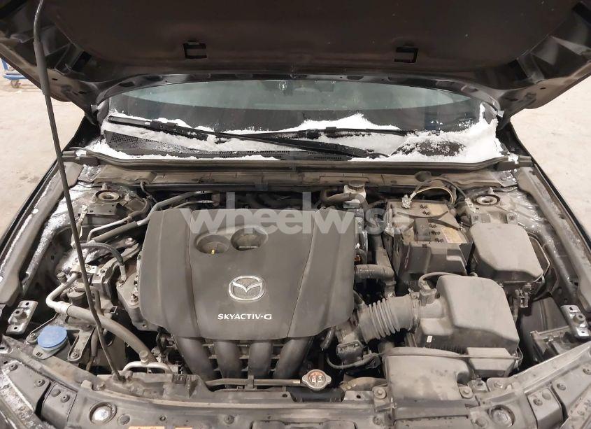 Photo 10 of 2021 Mazda Mazda3 PREFERRED (VIN JM1BPBLL2M1402821)