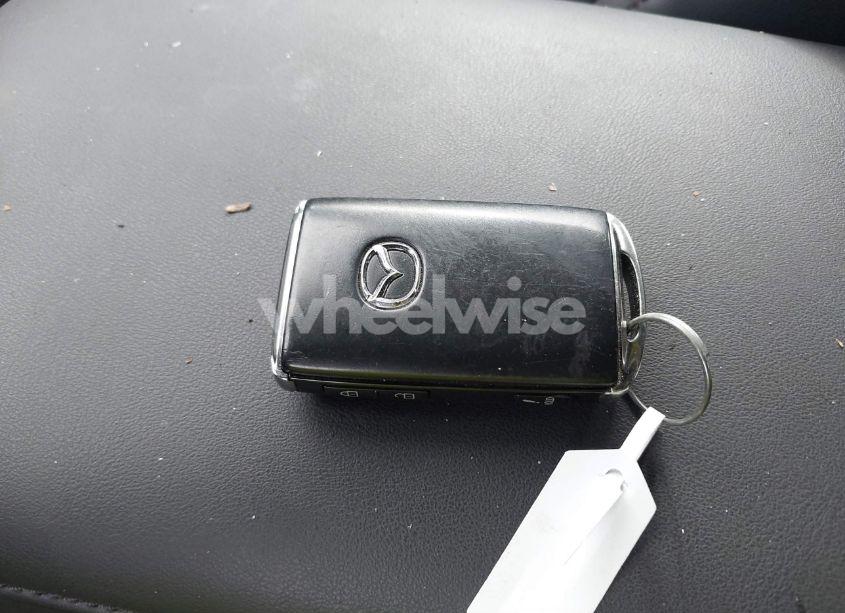 Photo 11 of 2021 Mazda Mazda3 PREFERRED (VIN JM1BPBLL9M1403299)