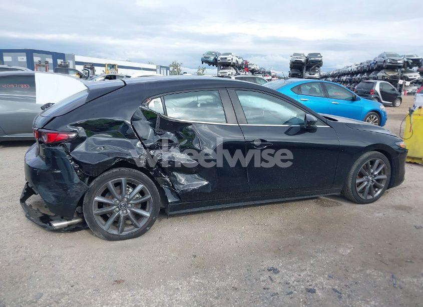 Photo 13 of 2021 Mazda Mazda3 PREFERRED (VIN JM1BPBLL9M1403299)