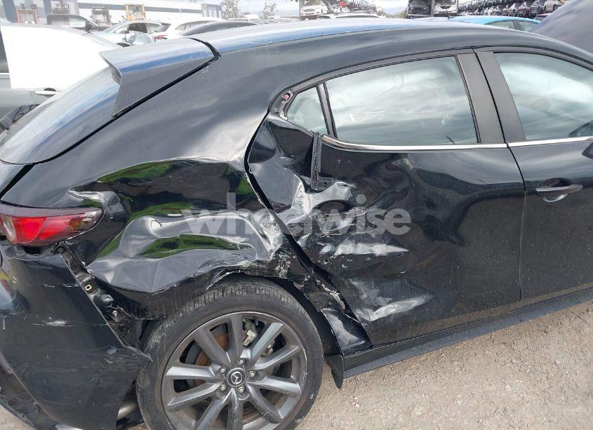 Photo 6 of 2021 Mazda Mazda3 PREFERRED (VIN JM1BPBLL9M1403299)
