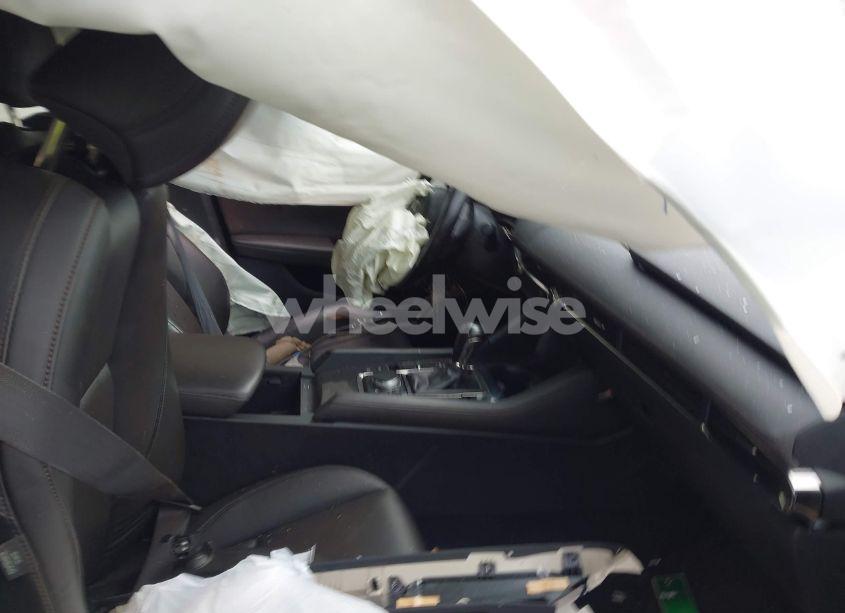 Photo 5 of 2021 Mazda Mazda3 HATCHBACK PREFERRED (VIN JM1BPBLLXM1347471)