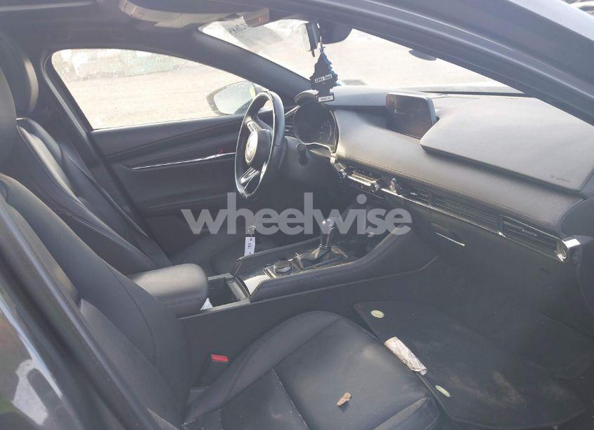 Photo 5 of 2021 Mazda Mazda3 HATCHBACK PREFERRED (VIN JM1BPBLLXM1403313)