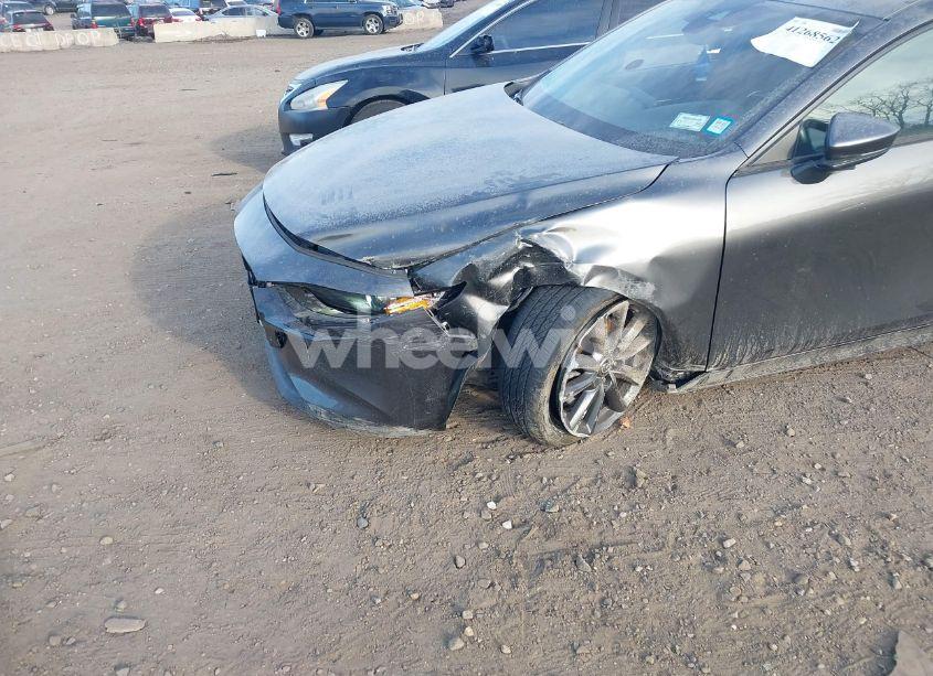 Photo 6 of 2021 Mazda Mazda3 HATCHBACK PREFERRED (VIN JM1BPBLLXM1403313)