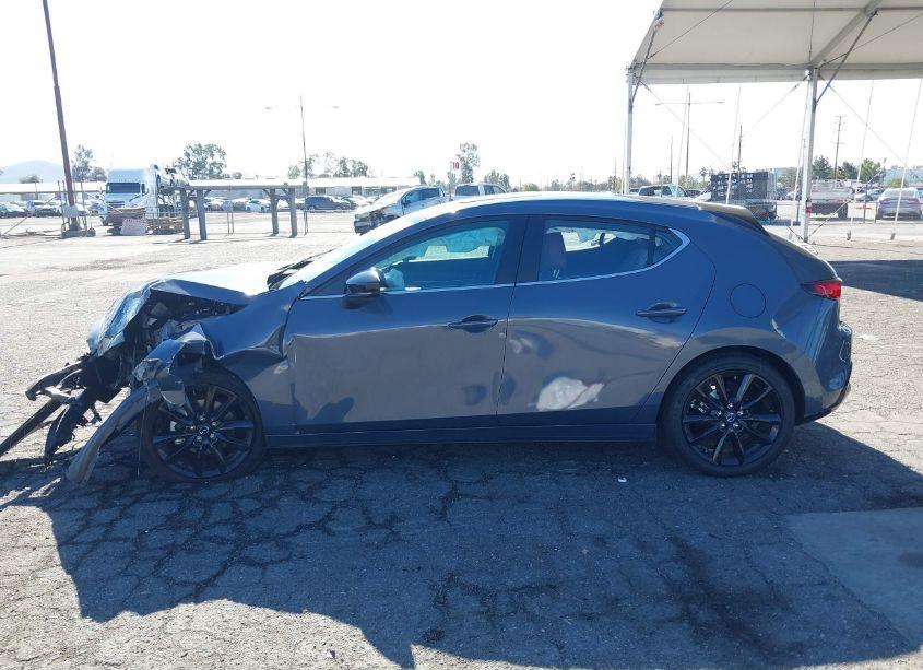 Photo 14 of 2024 Mazda Mazda3 2.5 S CARBON EDITION (VIN JM1BPBLM8R1703058)