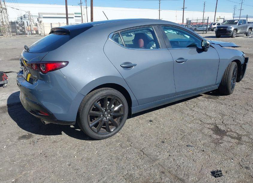 Photo 4 of 2024 Mazda Mazda3 2.5 S CARBON EDITION (VIN JM1BPBLM8R1703058)