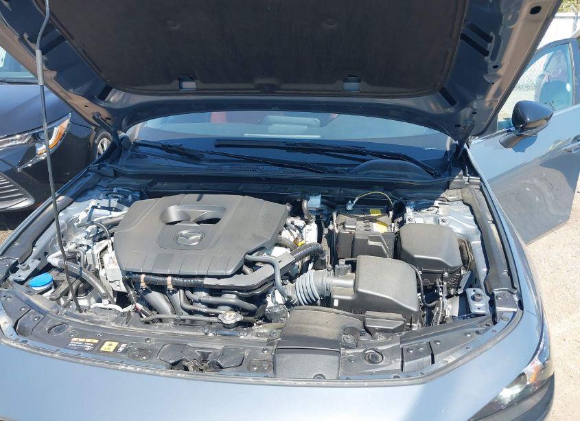 Photo 10 of 2024 Mazda Mazda3 2.5 S CARBON EDITION (VIN JM1BPBLM8R1709992)