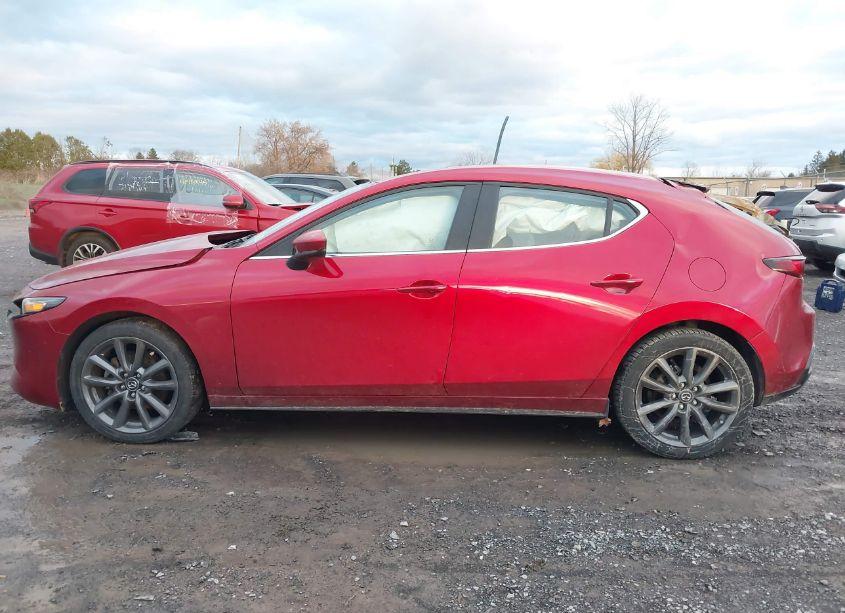 Photo 15 of 2020 Mazda Mazda3 (VIN JM1BPBLMXL1176180)