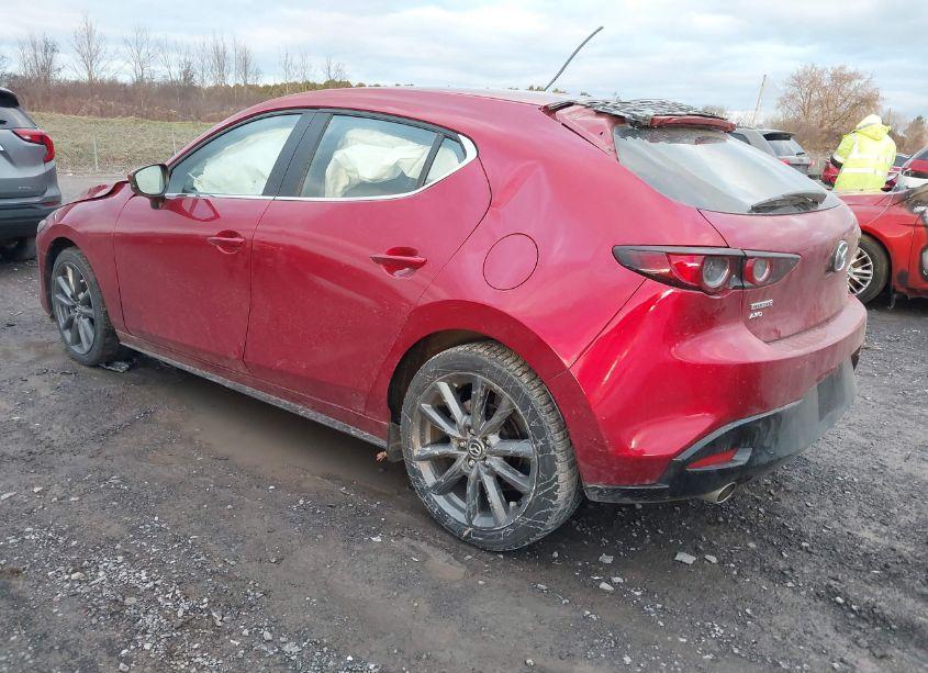 Photo 3 of 2020 Mazda Mazda3 (VIN JM1BPBLMXL1176180)