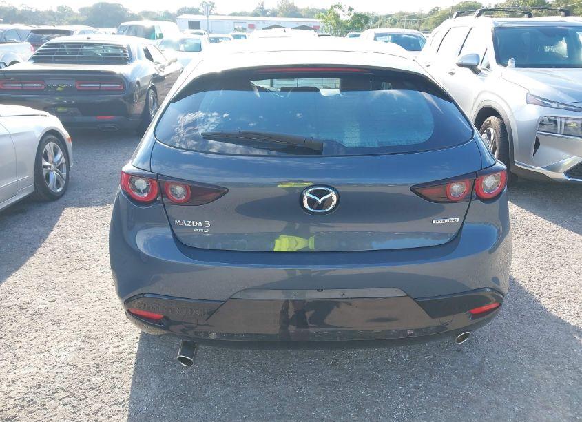 Photo 16 of 2024 Mazda Mazda3 2.5 S CARBON EDITION (VIN JM1BPBLMXR1658592)