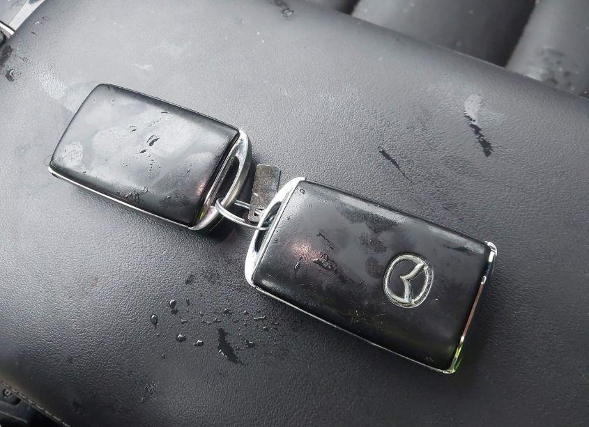 Photo 11 of 2021 Mazda Mazda3 PREMIUM (VIN JM1BPBML2M1314978)