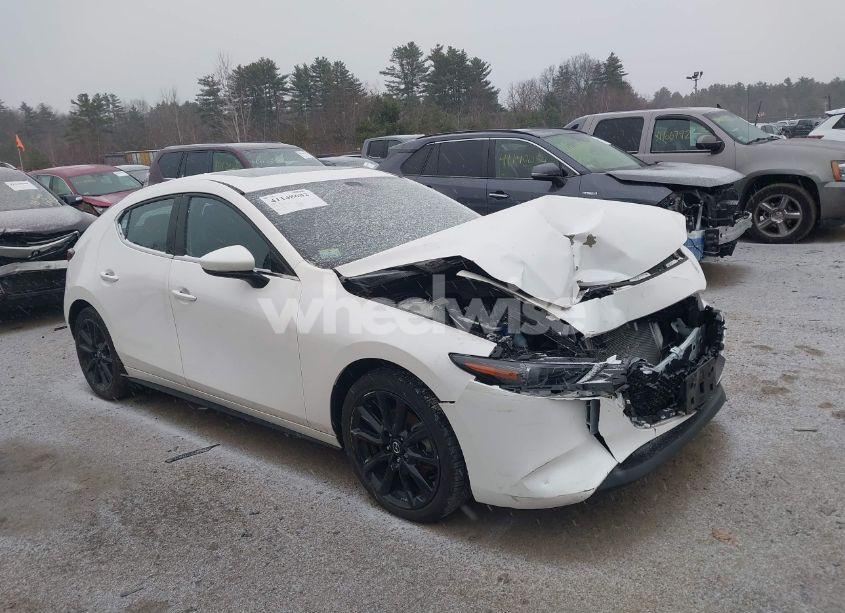2022 Mazda Mazda3 HATCHBACK PREMIUM (VIN JM1BPBML5N1501410) main photo