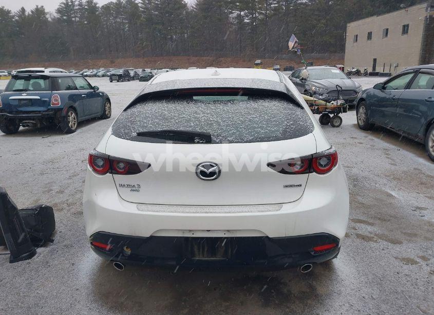 Photo 16 of 2022 Mazda Mazda3 HATCHBACK PREMIUM (VIN JM1BPBML5N1501410)