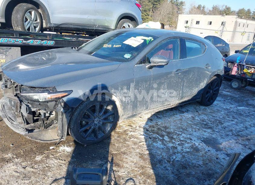 Photo 15 of 2021 Mazda Mazda3 HATCHBACK PREMIUM (VIN JM1BPBML7M1339570)