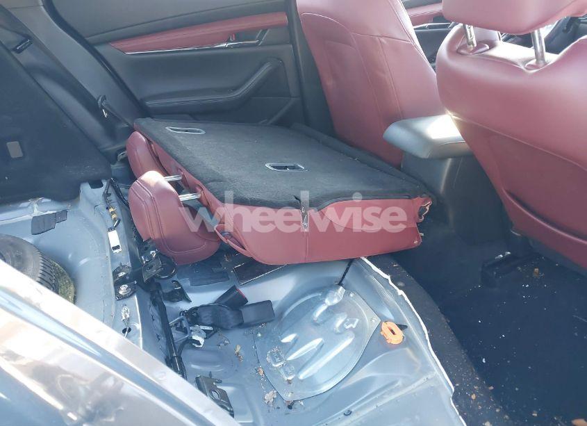 Photo 8 of 2021 Mazda Mazda3 HATCHBACK PREMIUM (VIN JM1BPBML7M1339570)