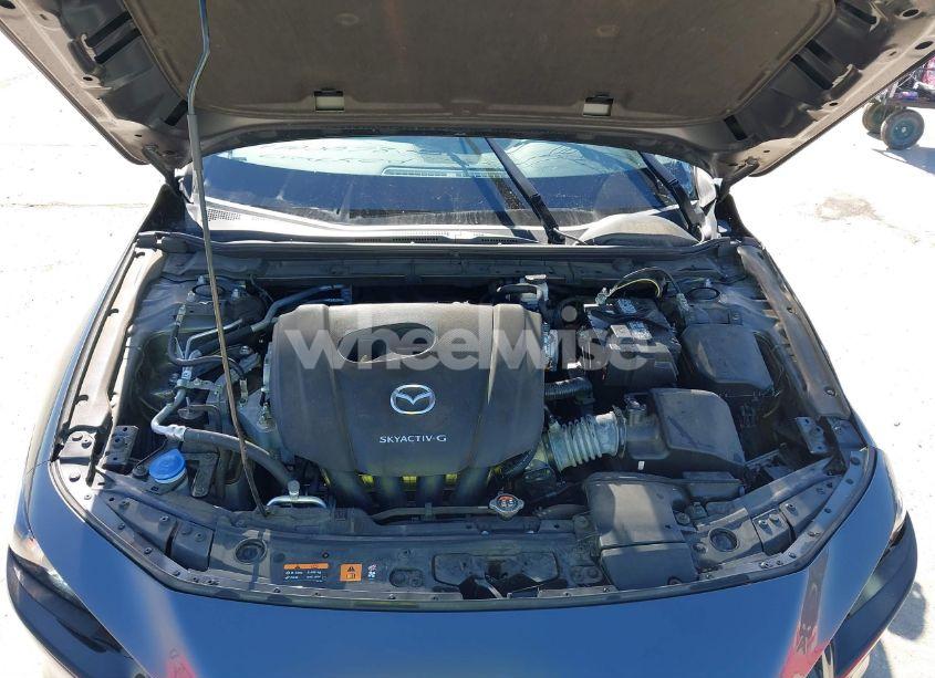 Photo 10 of 2019 Mazda Mazda3 HATCHBACK PREFERRED PACKAGE (VIN JM1BPBMM0K1133691)