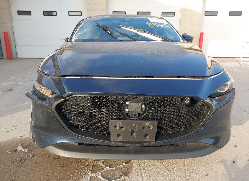 Photo 12 of 2019 Mazda Mazda3 PREFERRED PACKAGE (VIN JM1BPBMM9K1128831)