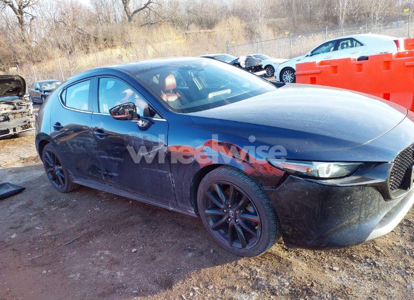 Photo 6 of 2019 Mazda Mazda3 HATCHBACK PREMIUM PACKAGE (VIN JM1BPBNM0K1133351)