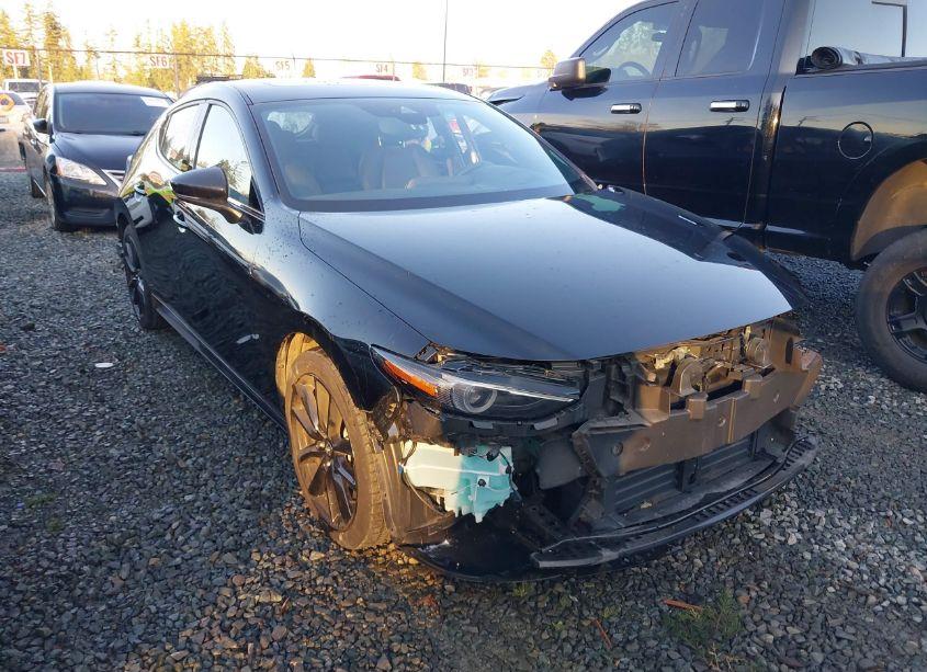 2019 Mazda Mazda3 PREMIUM PACKAGE (VIN JM1BPBNM3K1140472) main photo