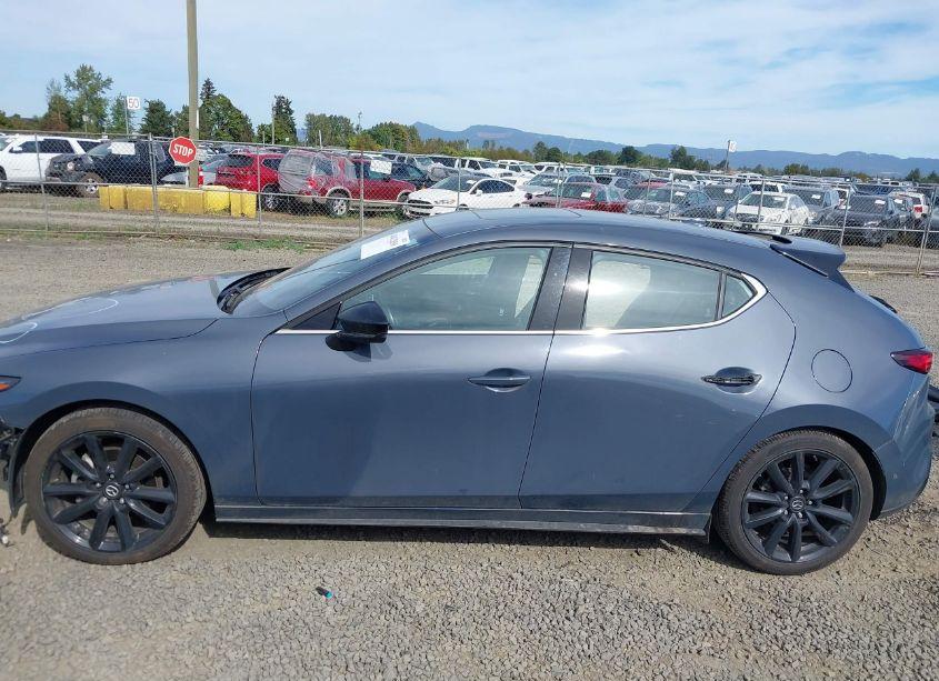 Photo 15 of 2021 Mazda Mazda3 2.5 TURBO PREMIUM PLUS (VIN JM1BPBNY3M1332772)