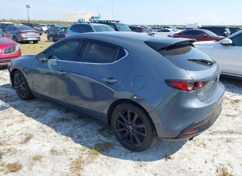 Photo 3 of 2021 Mazda Mazda3 2.5 TURBO PREMIUM PLUS (VIN JM1BPBNY6M1400241)