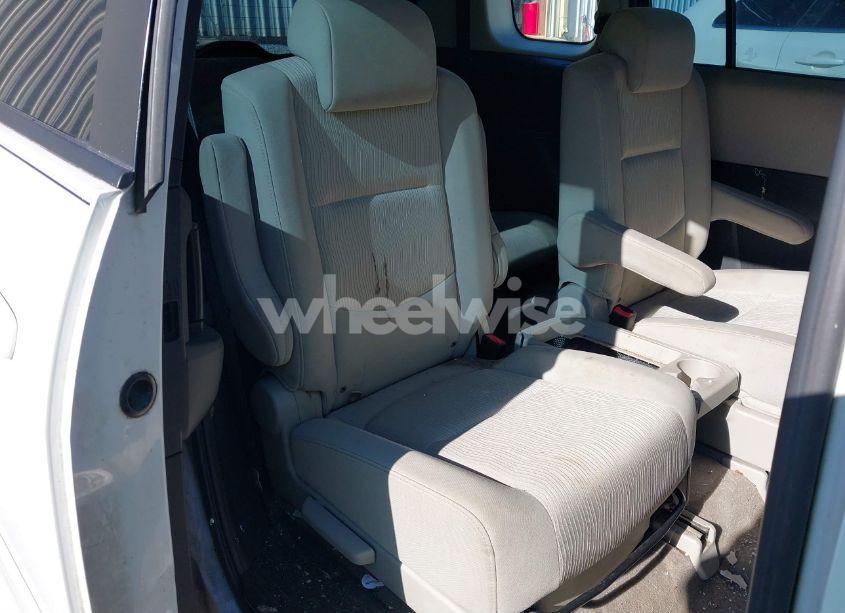 Photo 8 of 2009 Mazda Mazda5 SPORT (VIN JM1CR293390335665)