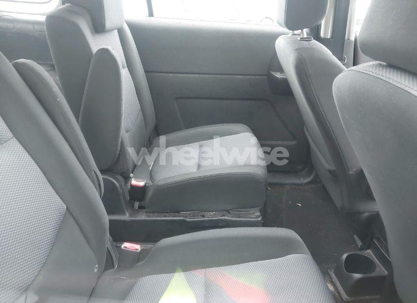 Photo 8 of 2007 Mazda Mazda5 SPORT (VIN JM1CR29L570158291)