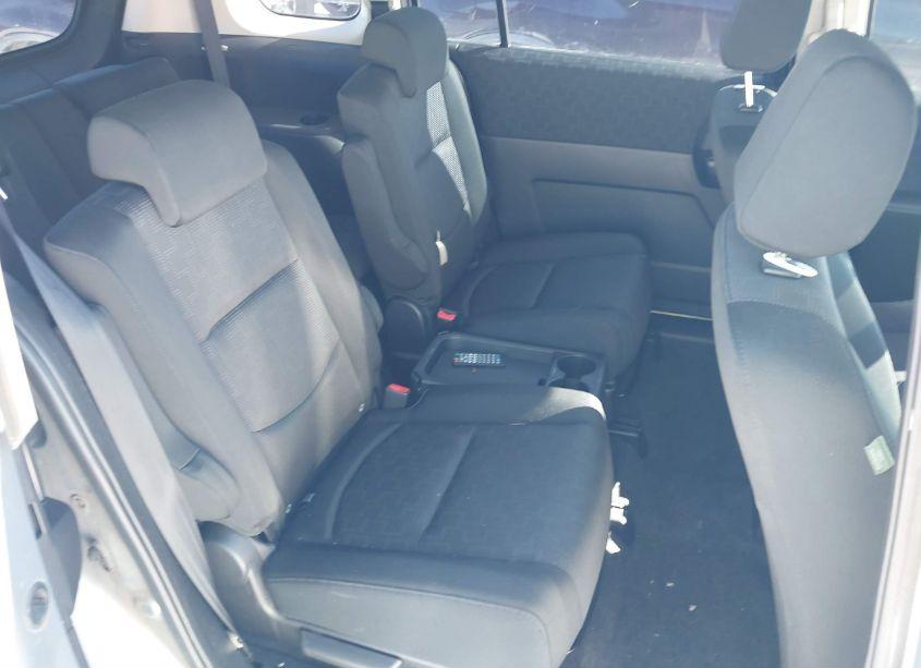 Photo 8 of 2010 Mazda Mazda5 SPORT (VIN JM1CR2W30A0365103)