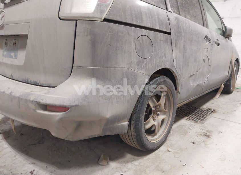 Photo 6 of 2010 Mazda Mazda5 GRAND TOURING (VIN JM1CR2W32A0383134)