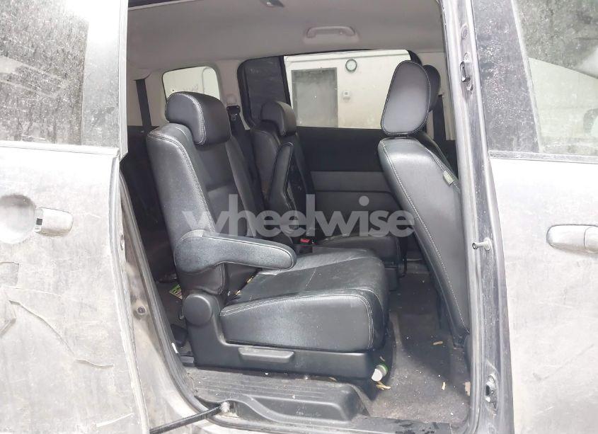 Photo 8 of 2010 Mazda Mazda5 GRAND TOURING (VIN JM1CR2W32A0383134)