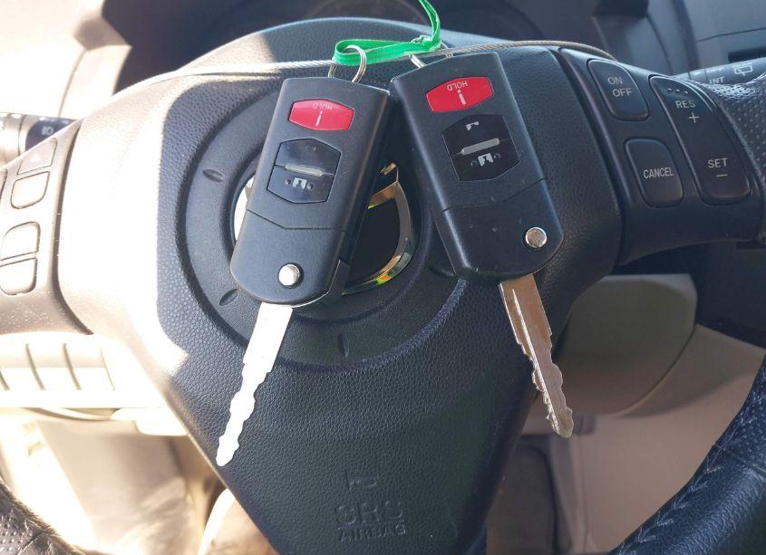 Photo 11 of 2010 Mazda Mazda5 TOURING (VIN JM1CR2W33A0370134)