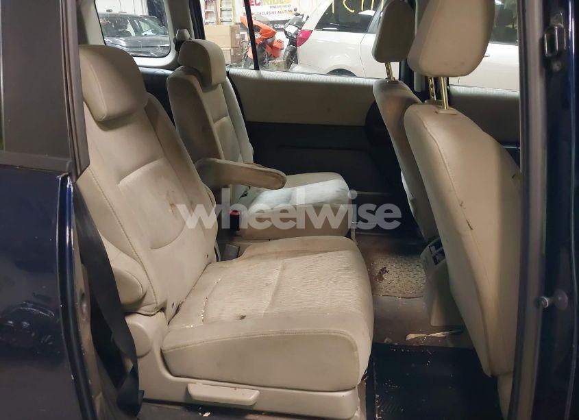 Photo 8 of 2010 Mazda Mazda5 SPORT (VIN JM1CR2W34A0382244)