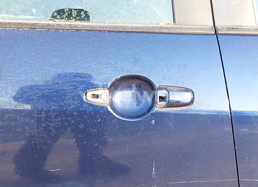 Photo 14 of 2010 Mazda Mazda5 SPORT (VIN JM1CR2W38A0365155)