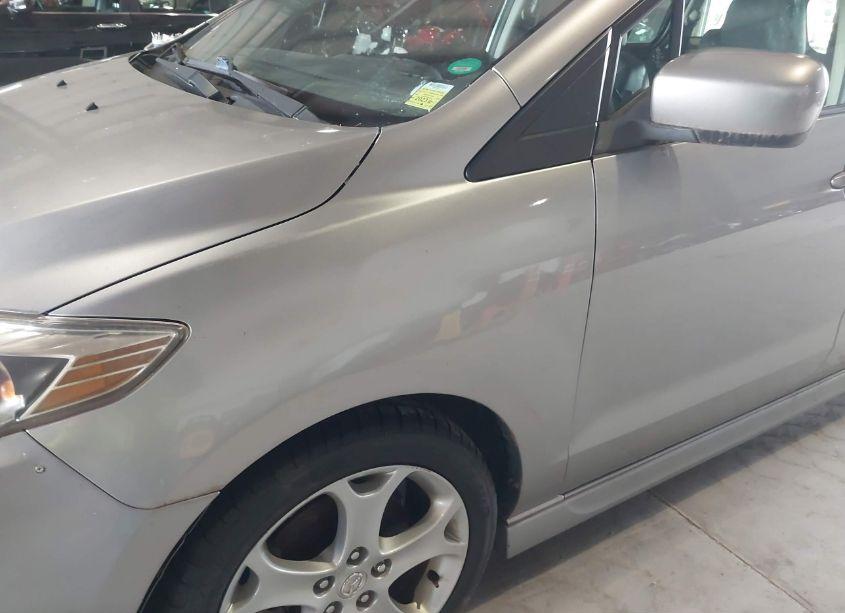 Photo 14 of 2010 Mazda Mazda5 GRAND TOURING (VIN JM1CR2WL1A0377115)