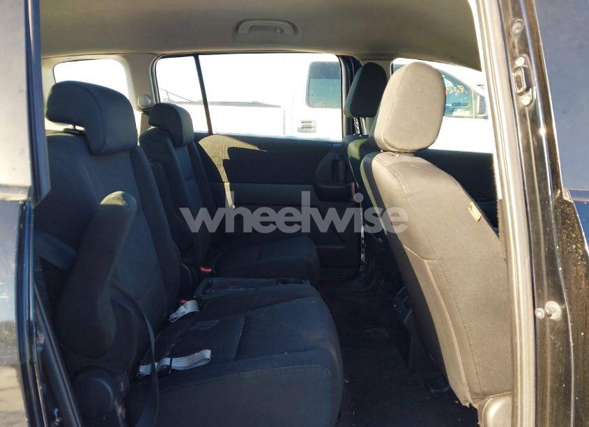 Photo 8 of 2010 Mazda Mazda5 SPORT (VIN JM1CR2WL8A0364197)