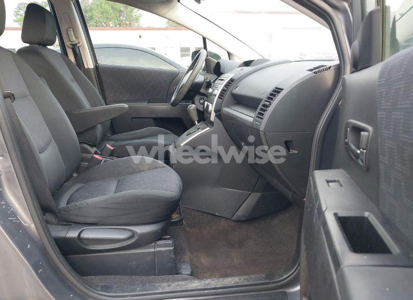 Photo 5 of 2010 Mazda Mazda5 SPORT (VIN JM1CR2WL8A0374230)