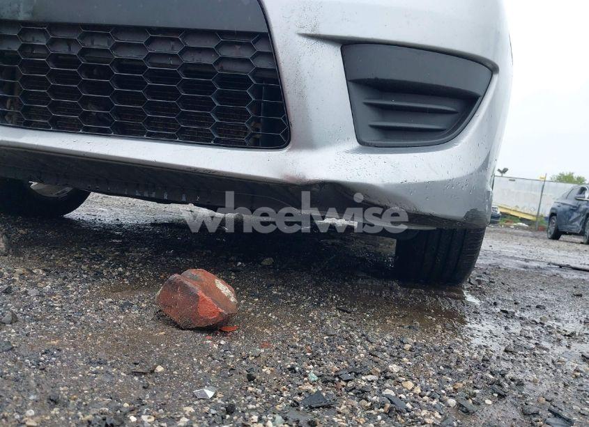 Photo 14 of 2010 Mazda Mazda5 SPORT (VIN JM1CR2WL9A0375192)