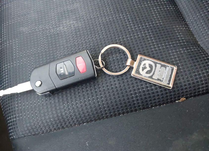 Photo 11 of 2010 Mazda Mazda5 SPORT (VIN JM1CR2WL9A0375967)