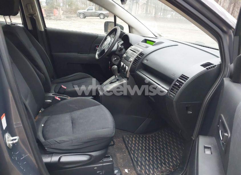 Photo 5 of 2010 Mazda Mazda5 SPORT (VIN JM1CR2WL9A0383180)