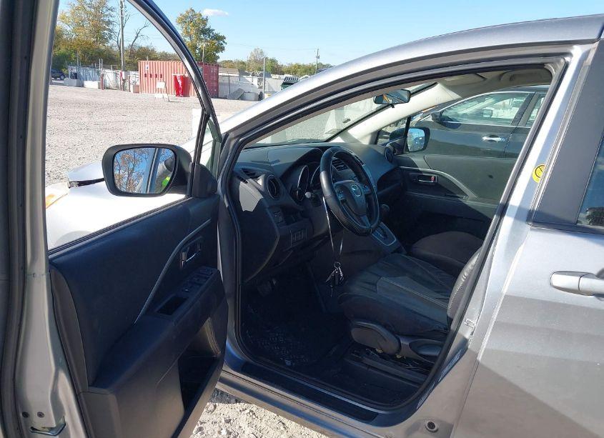 Photo 5 of 2014 Mazda Mazda5 SPORT (VIN JM1CW2BL1E0170275)