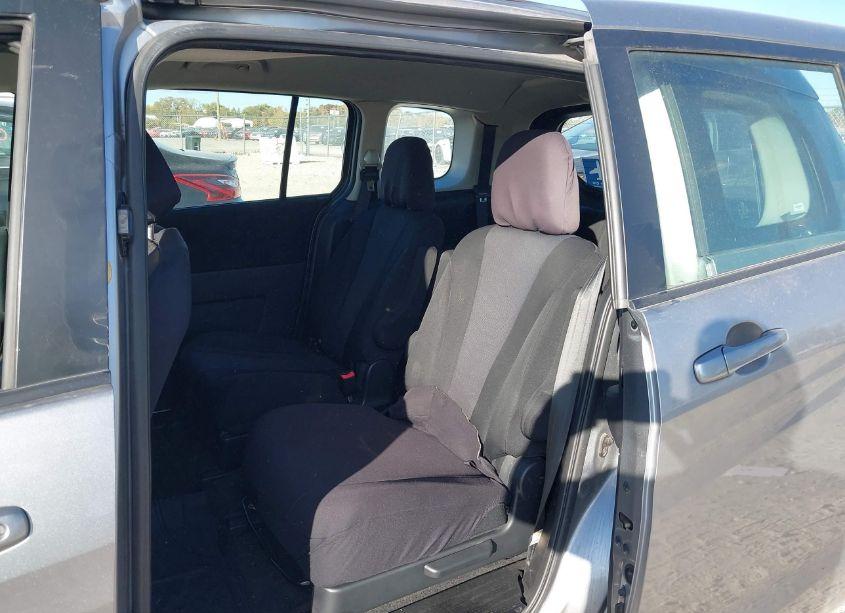 Photo 8 of 2014 Mazda Mazda5 SPORT (VIN JM1CW2BL1E0170275)