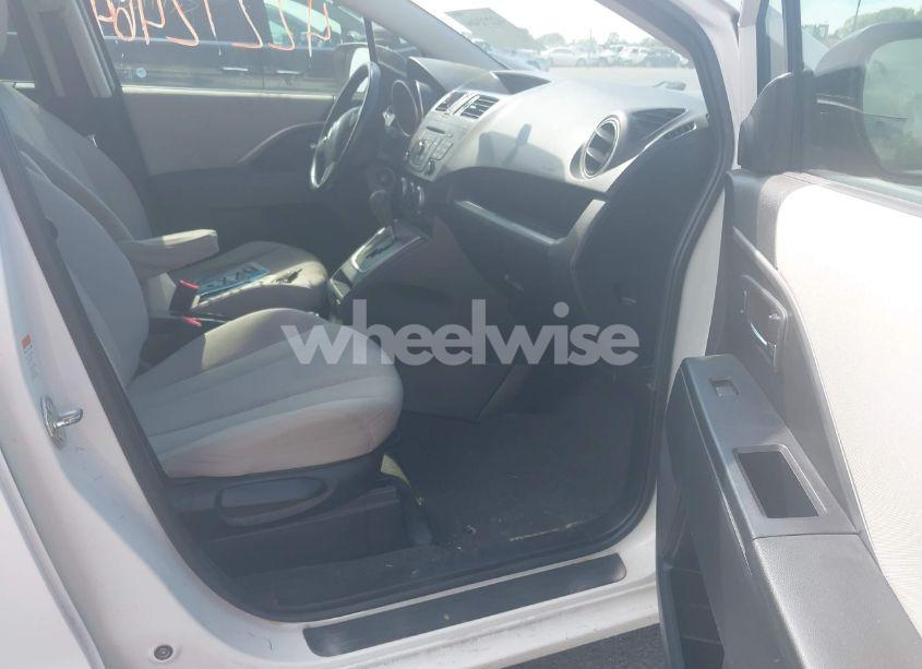 Photo 5 of 2012 Mazda Mazda5 SPORT (VIN JM1CW2BL4C0102615)