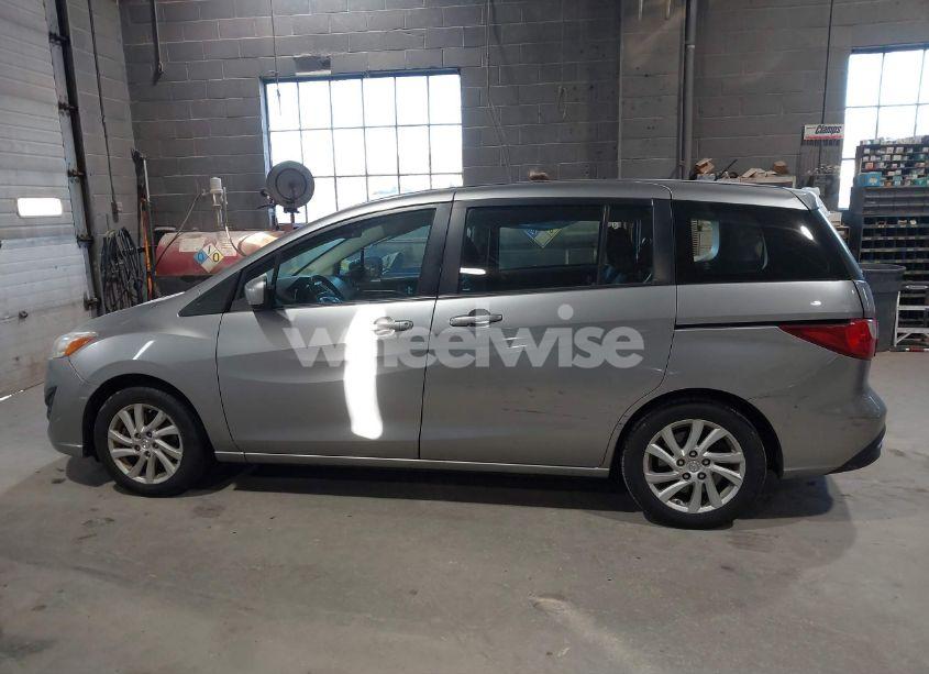 Photo 14 of 2012 Mazda Mazda5 SPORT (VIN JM1CW2BL5C0100680)